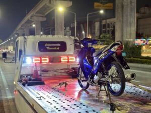 รถยกลาดกระบัง.com รถยก รถสไลด์ 24 ชม. ราคาถูก 63 656275873 1471325951672584 2985360983400818599 n
